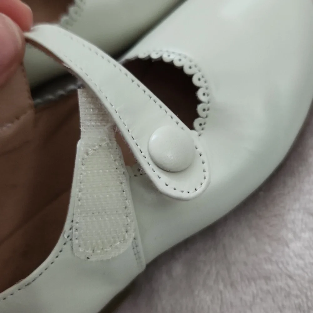 Classic White Kids Leather Mary Jane Shoes